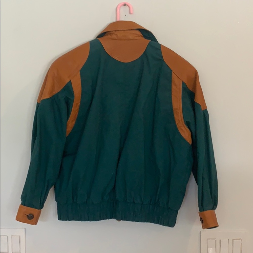 Women’s Andrew Marc heavy duty jacket - Picture 8 of 8